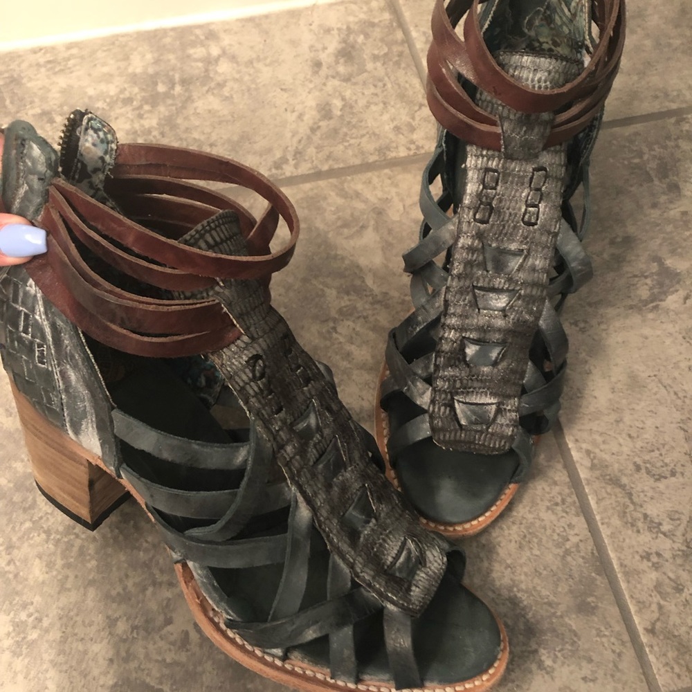 Freebird Sandals